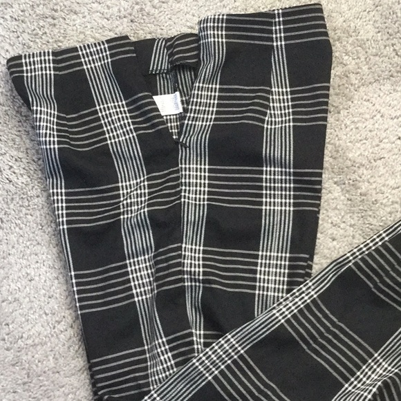 Forever 21 pants windowpane high waisted ankle trousers.Size M - Picture 1 of 5